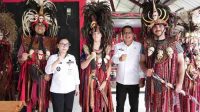 Wakil Bupati Minahasa, Vanda Sarundajang menerima kunjungan peserta Program Pasiar Edu Tourism Australia 2026 (ist)